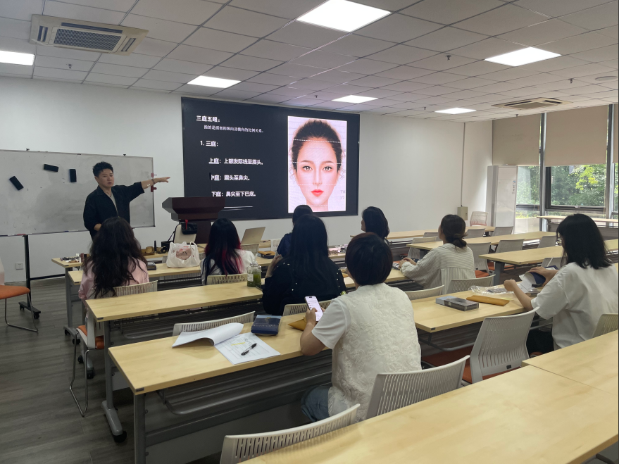 1750038706515988.png 1750038547177.png